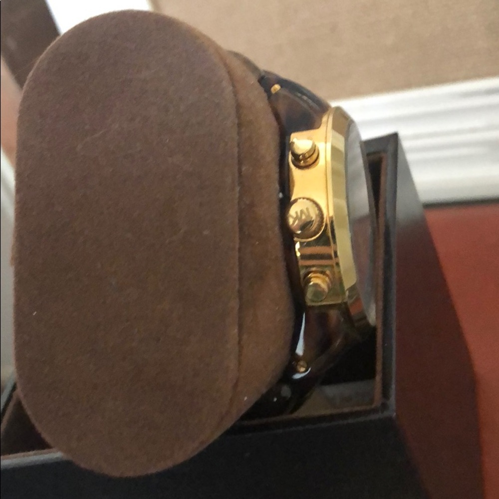 Michael Kors Watch (Tortoise Shell) - image 5